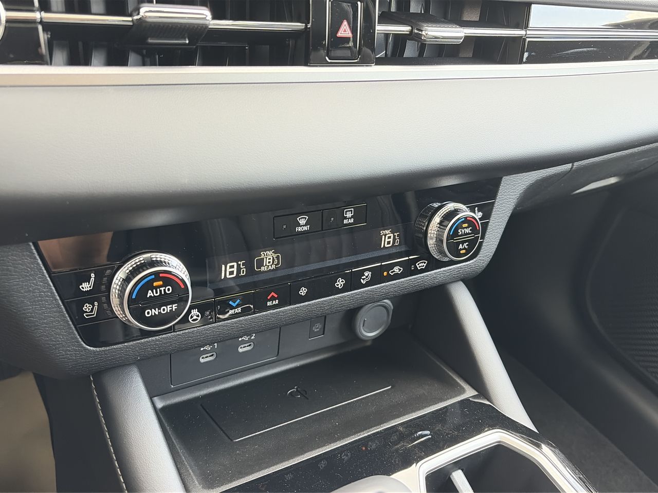 2026 Mitsubishi Outlander Plug-in Hybrid in Mississauga, Ontario