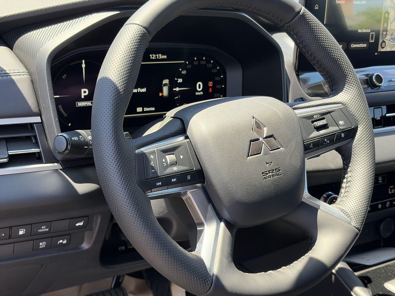 2026 Mitsubishi Outlander Plug-in Hybrid in Mississauga, Ontario