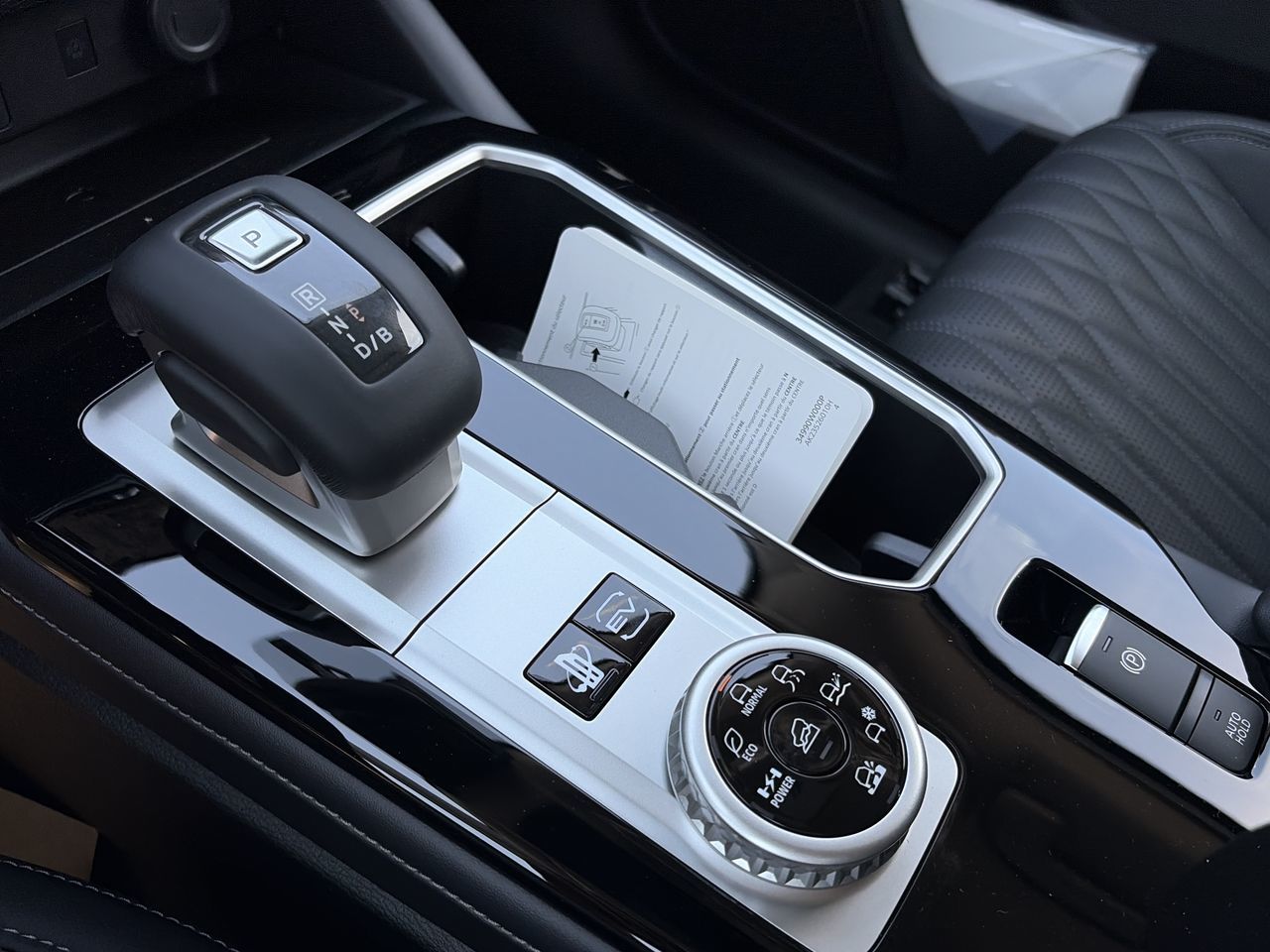 2026 Mitsubishi Outlander Plug-in Hybrid in Mississauga, Ontario