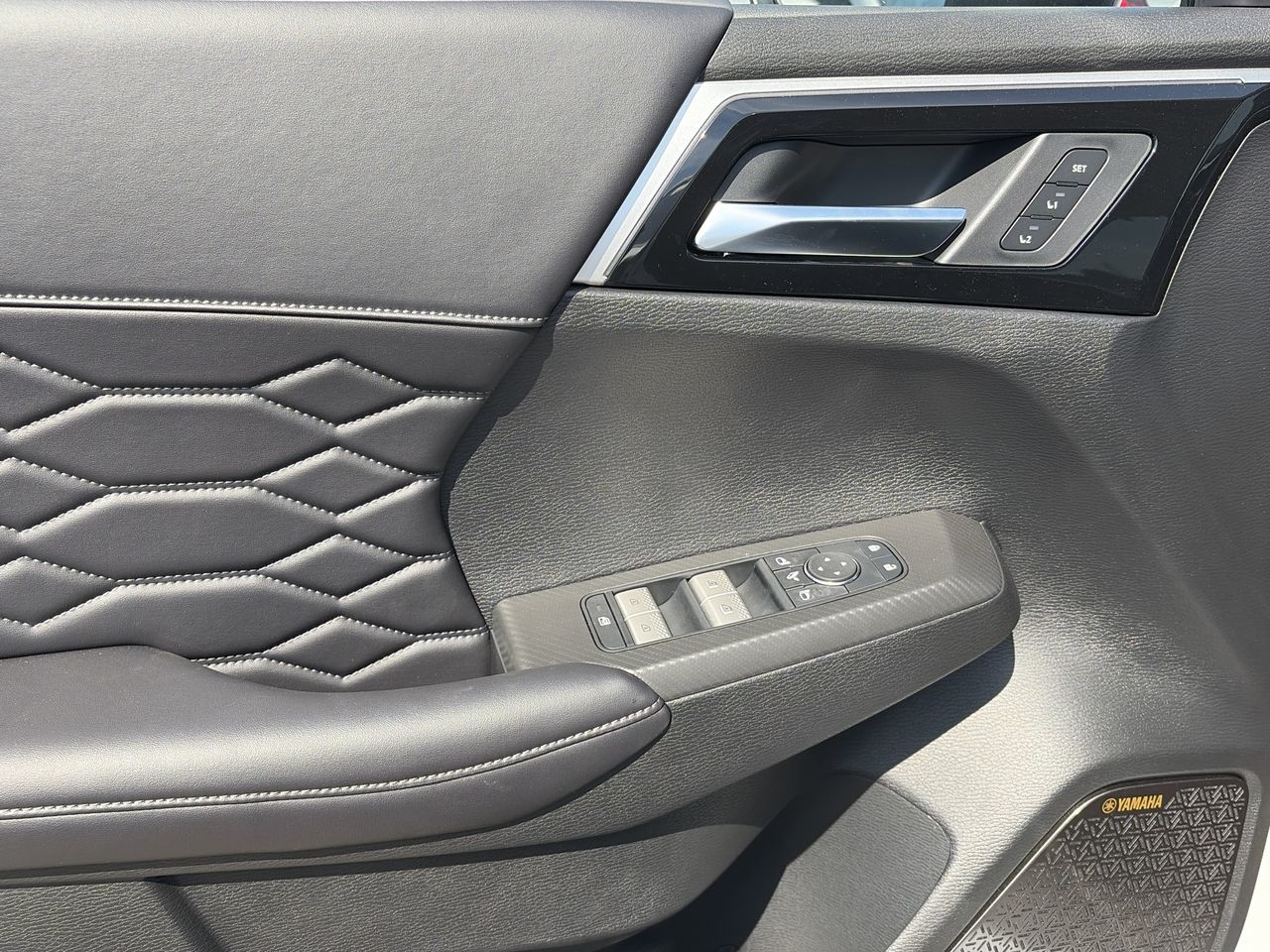 2026 Mitsubishi Outlander Plug-in Hybrid in Mississauga, Ontario