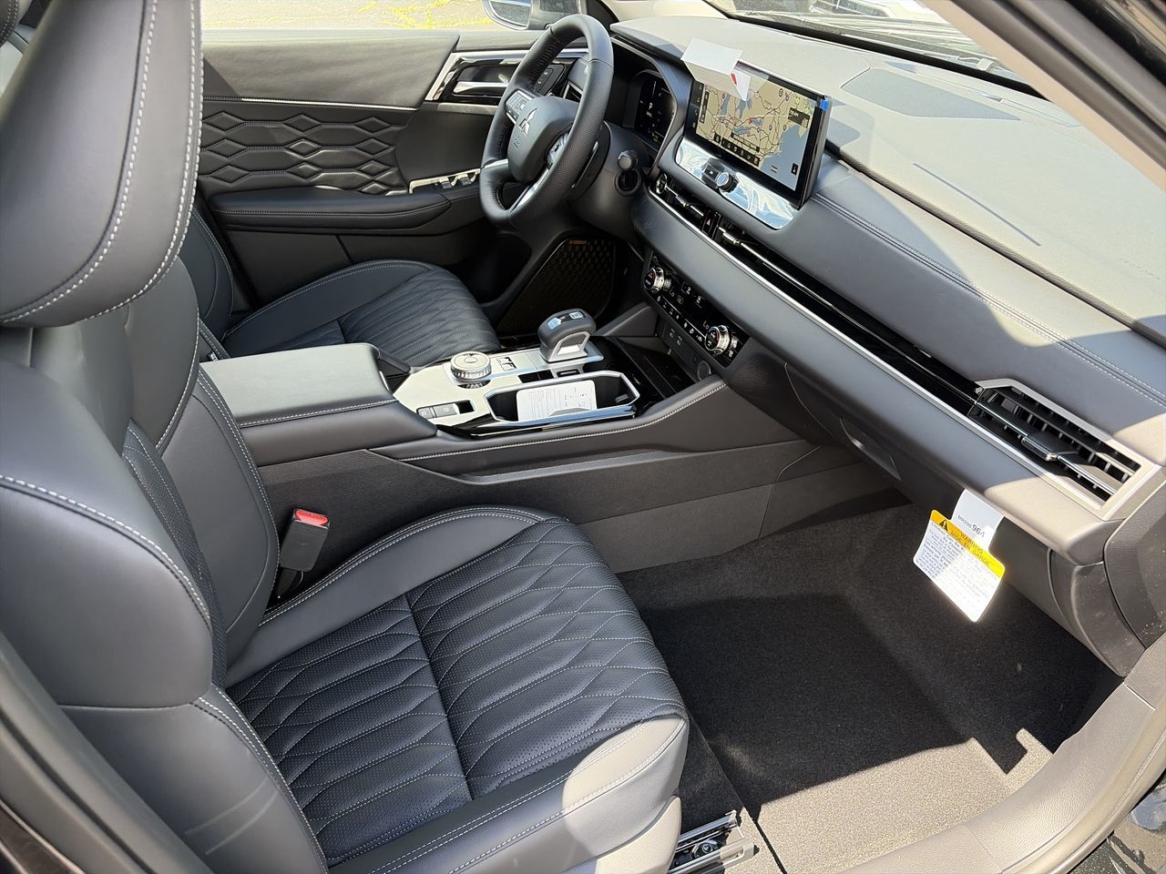 2026 Mitsubishi Outlander Plug-in Hybrid