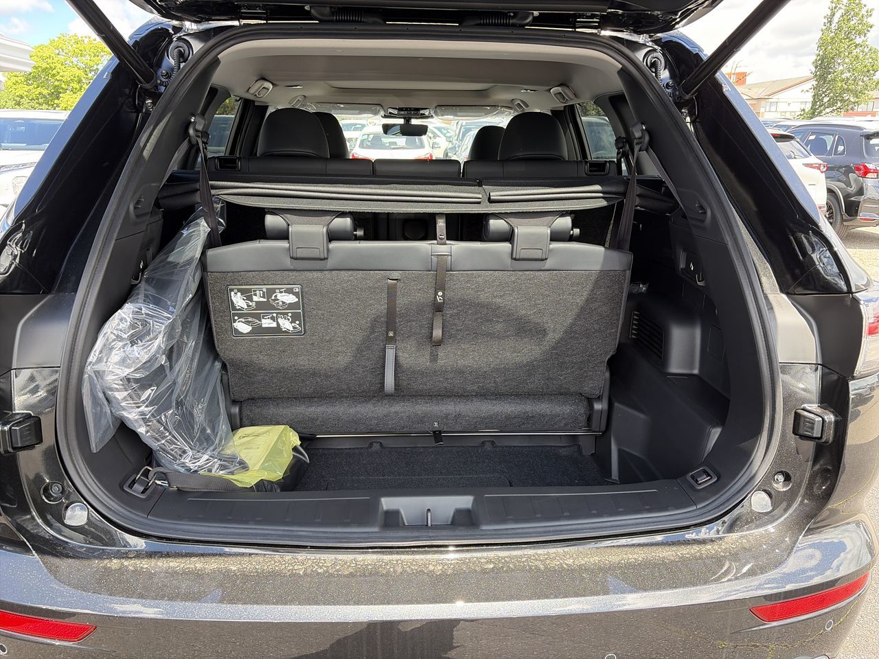 2026 Mitsubishi Outlander Plug-in Hybrid