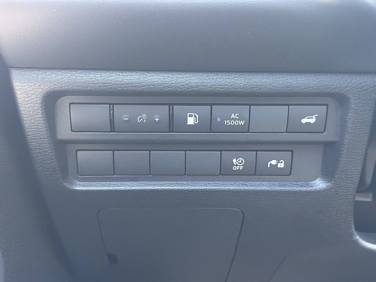 2026 Mitsubishi Outlander Plug-in Hybrid in Mississauga, Ontario