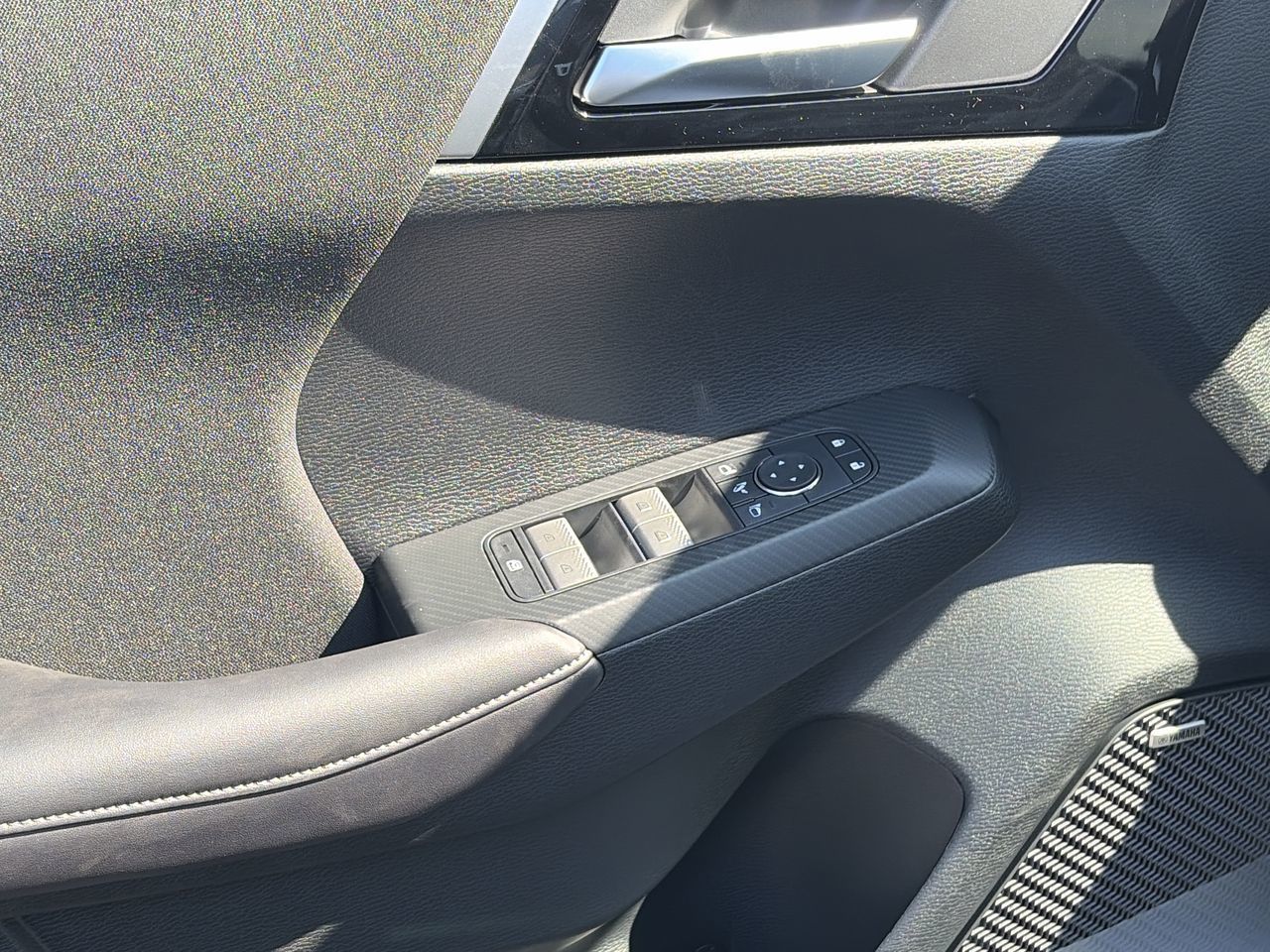 2026 Mitsubishi Outlander Plug-in Hybrid in Mississauga, Ontario