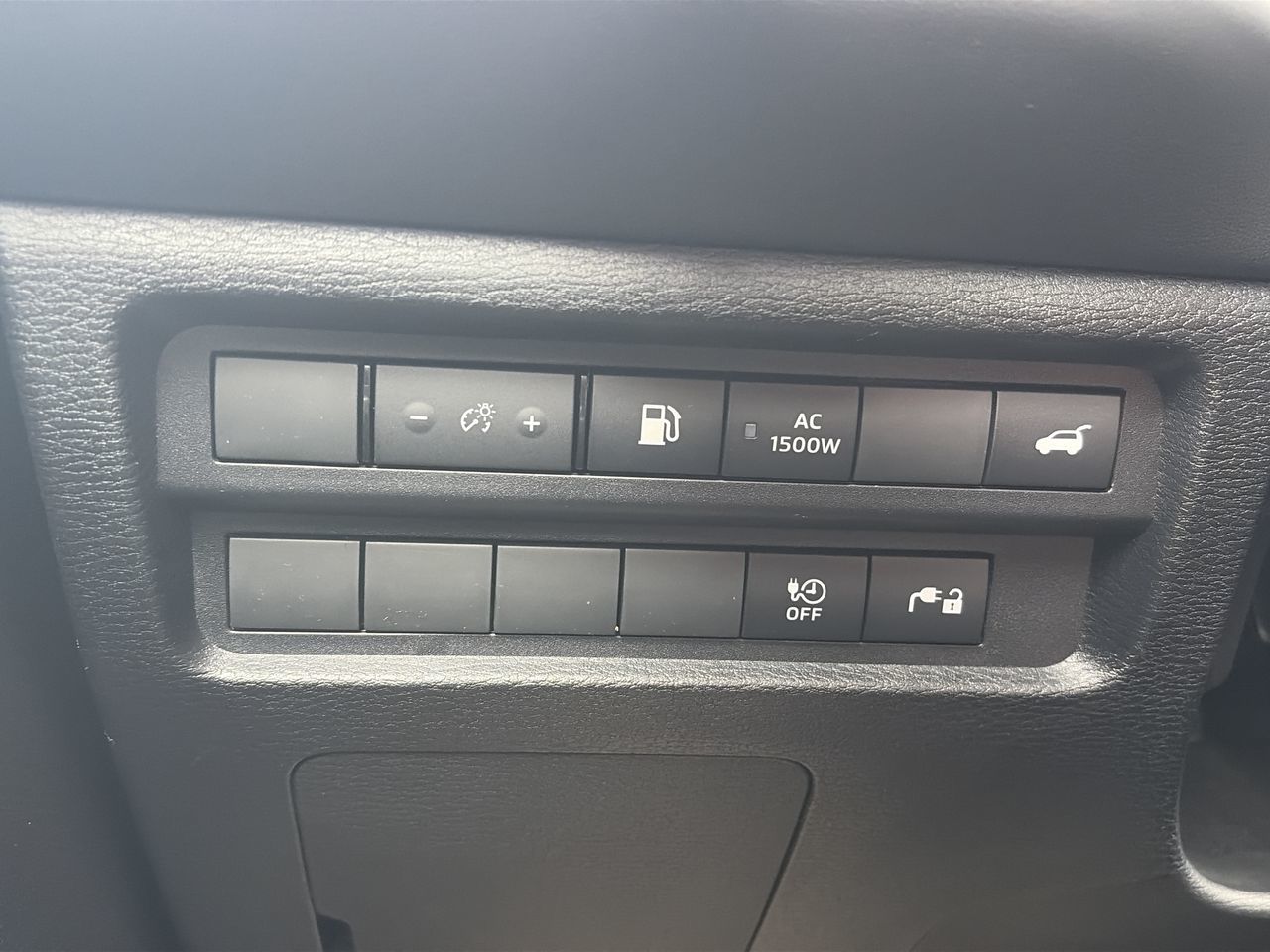 2026 Mitsubishi Outlander Plug-in Hybrid in Mississauga, Ontario