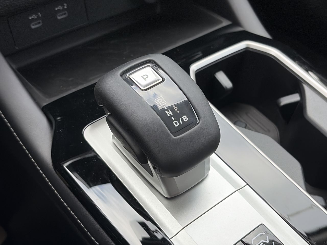 2026 Mitsubishi Outlander Plug-in Hybrid