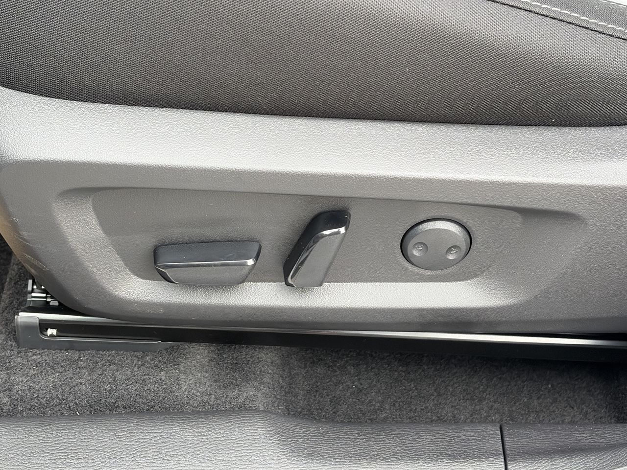 Mitsubishi Outlander Plug-in Hybrid  2026 à Mississauga, Ontario