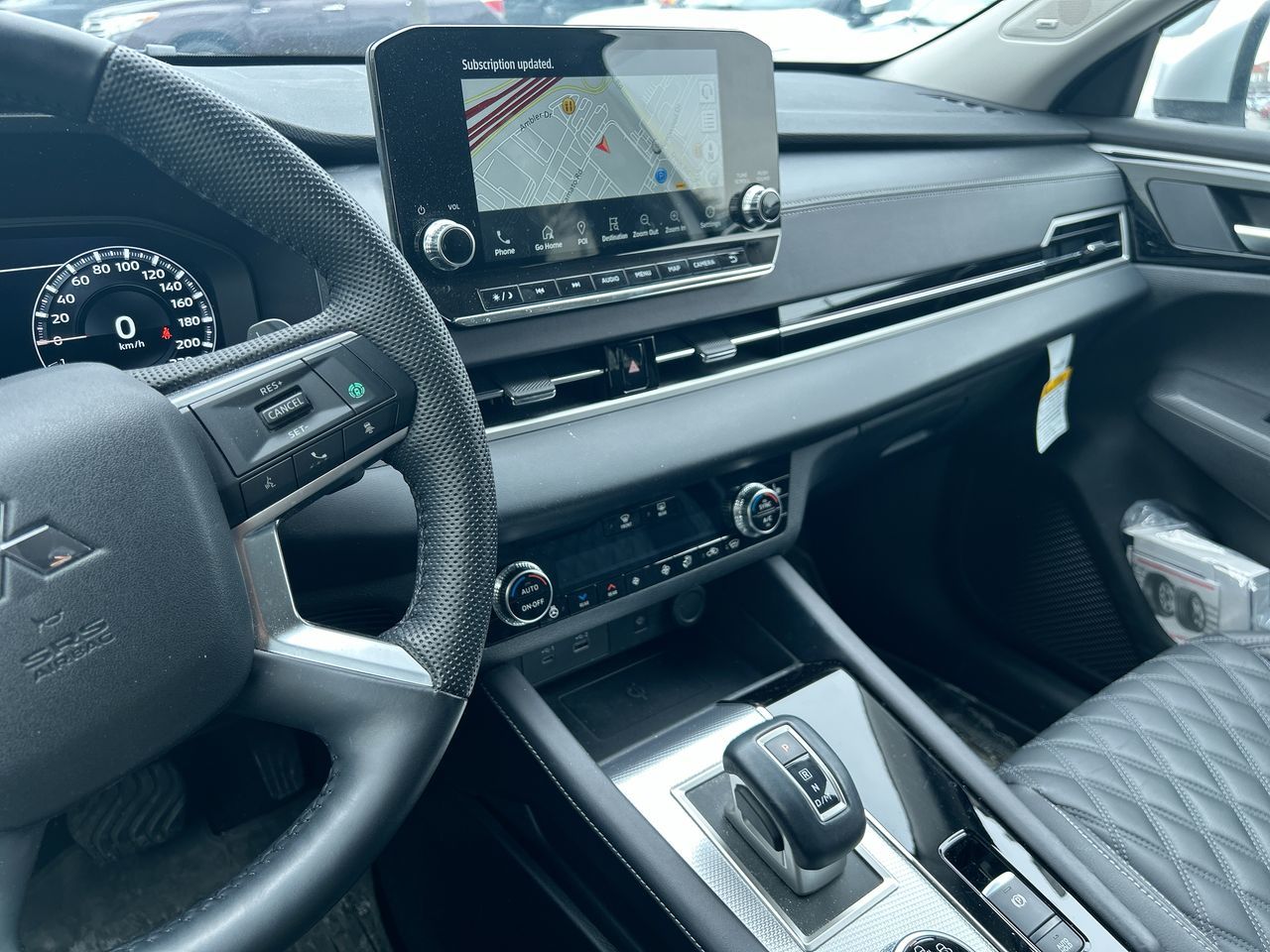 2023 Mitsubishi Outlander in Mississauga, Ontario