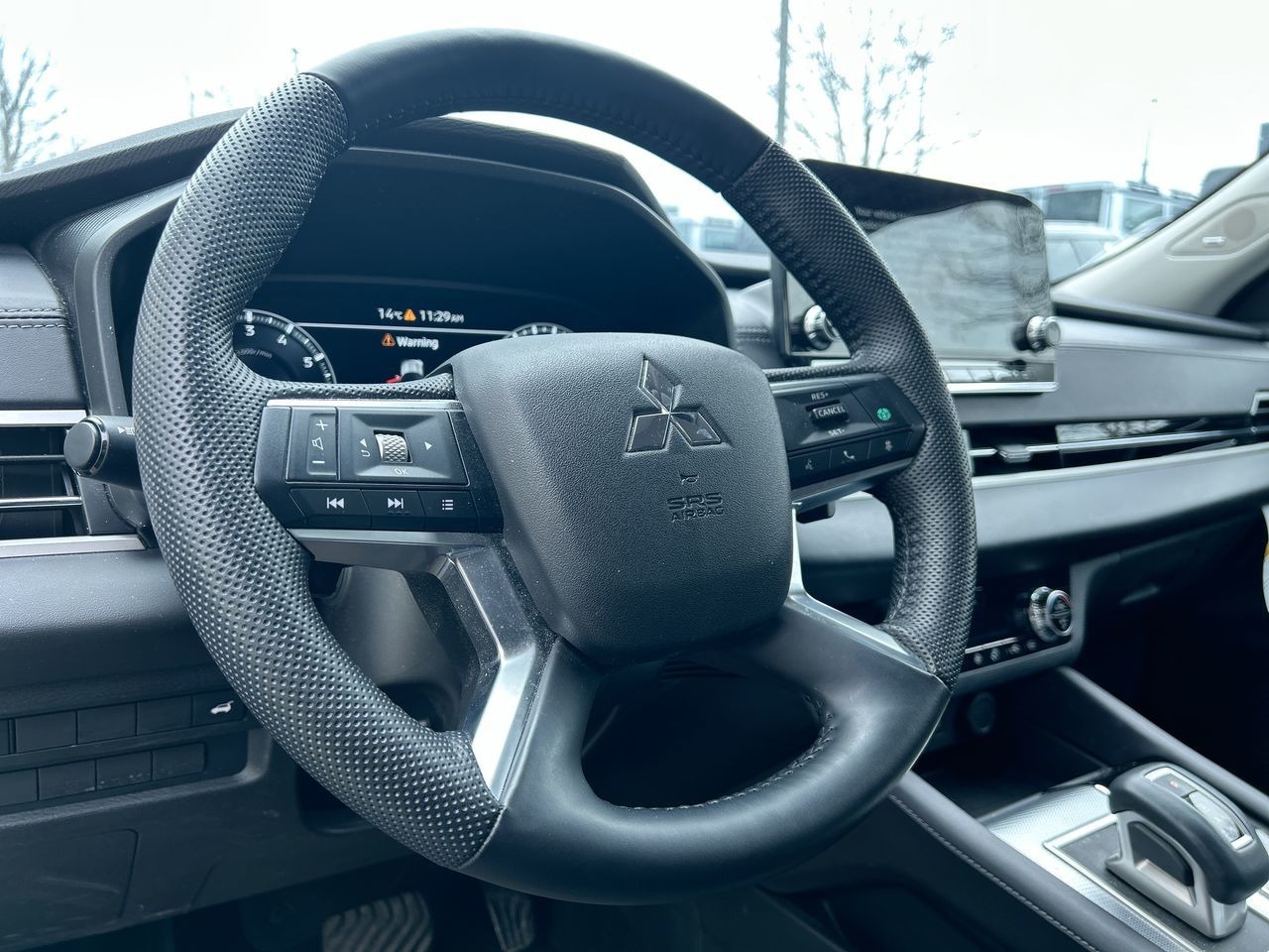 2023 Mitsubishi Outlander in Mississauga, Ontario