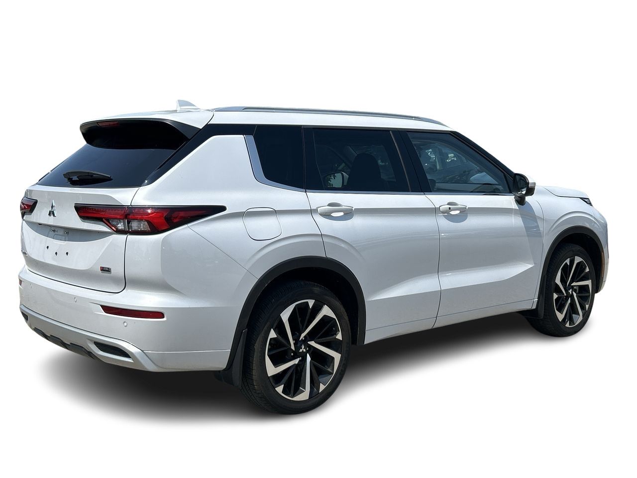 2023 Mitsubishi Outlander in Mississauga, Ontario