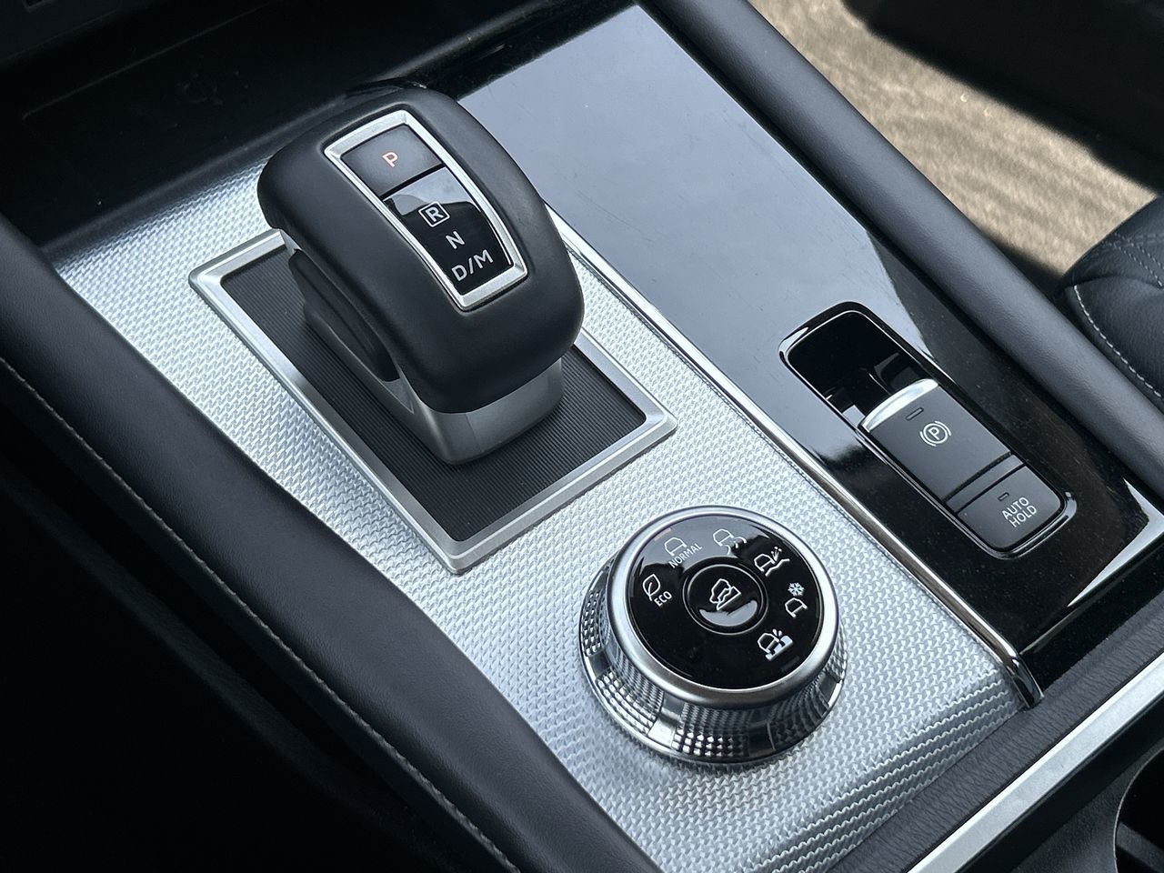 2023 Mitsubishi Outlander in Mississauga, Ontario