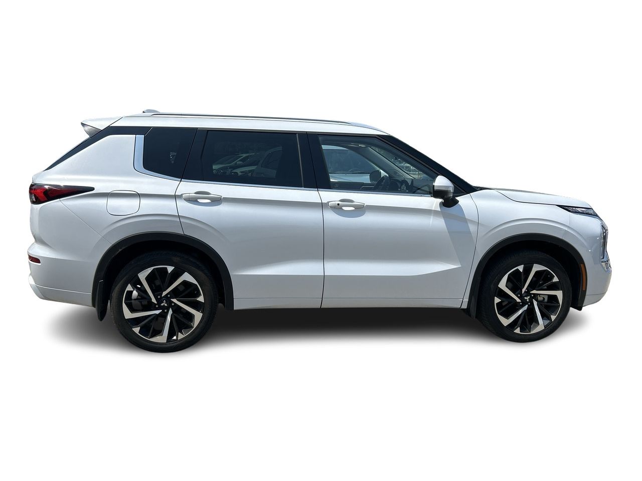 2023 Mitsubishi Outlander in Mississauga, Ontario