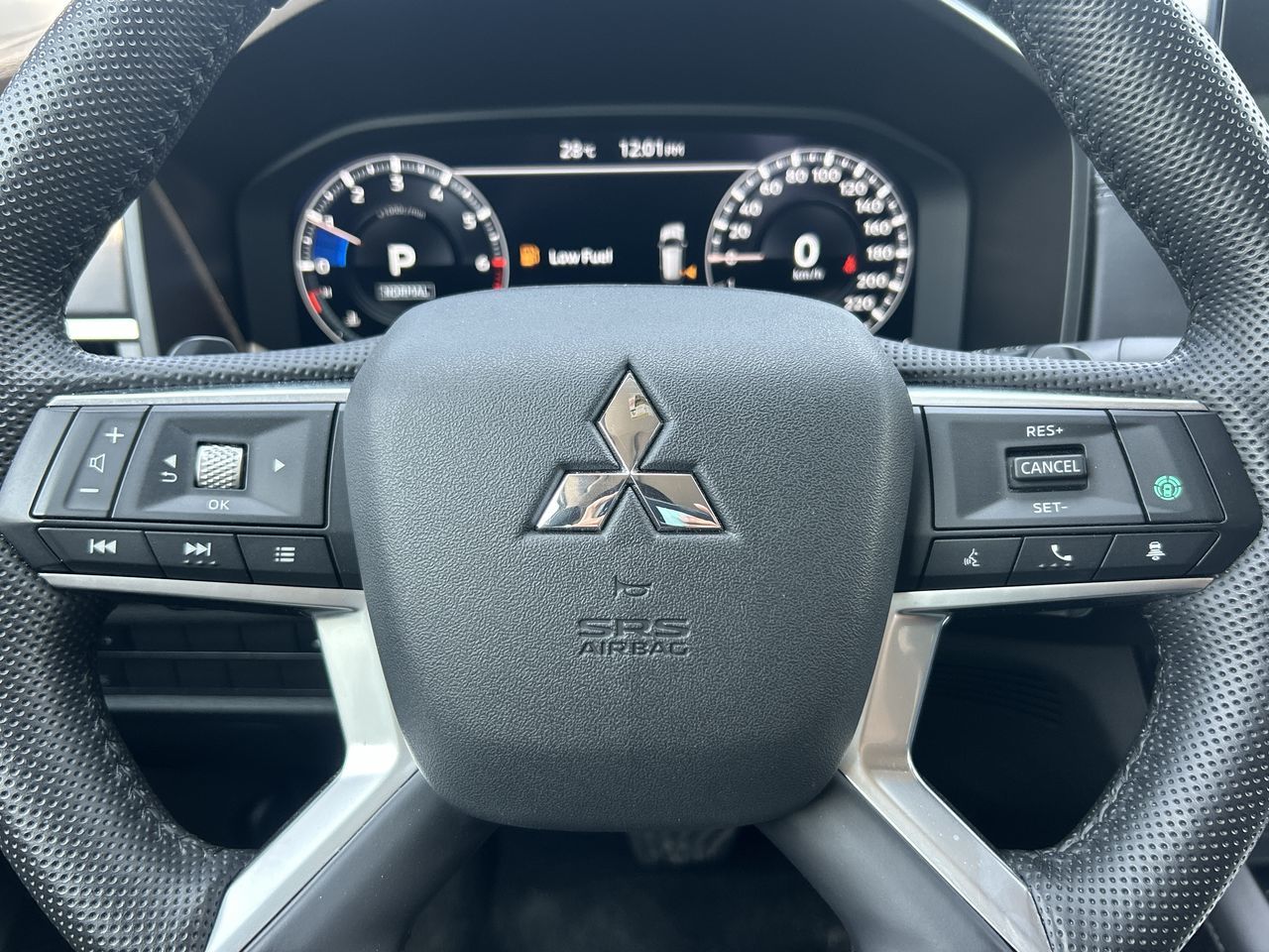 2023 Mitsubishi Outlander in Mississauga, Ontario