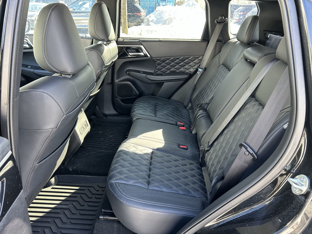 2024 Mitsubishi Outlander