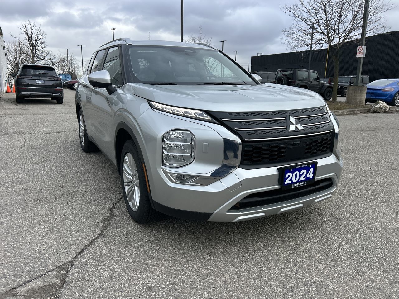 2024 Mitsubishi Outlander