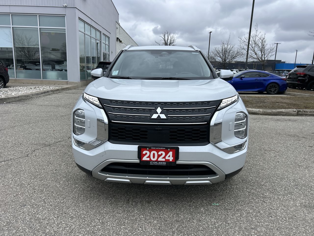 2024 Mitsubishi Outlander