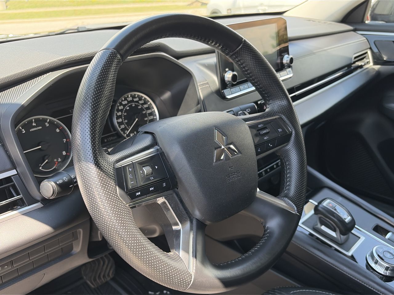 2024 Mitsubishi Outlander