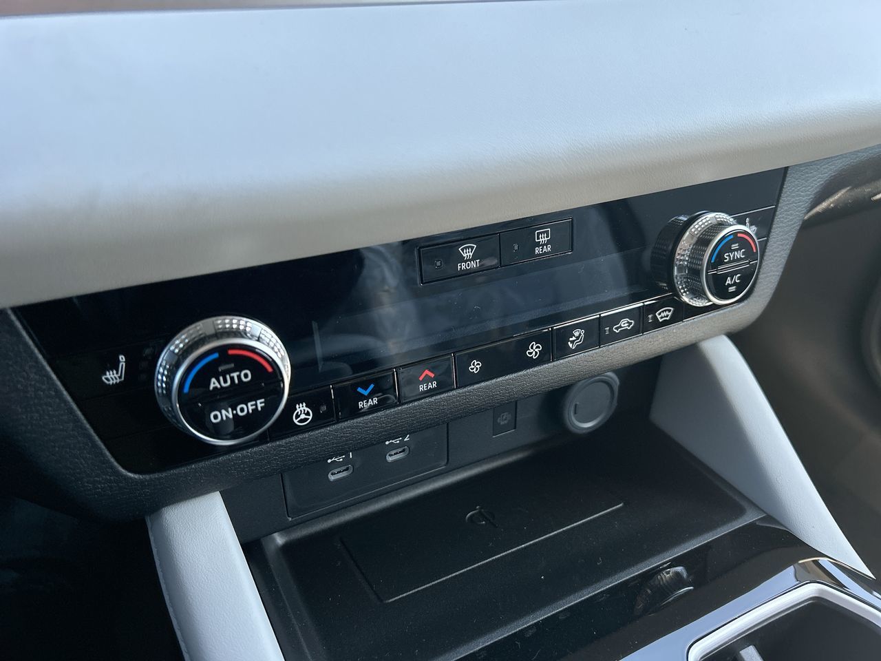 Mitsubishi Outlander  2025 à Mississauga, Ontario