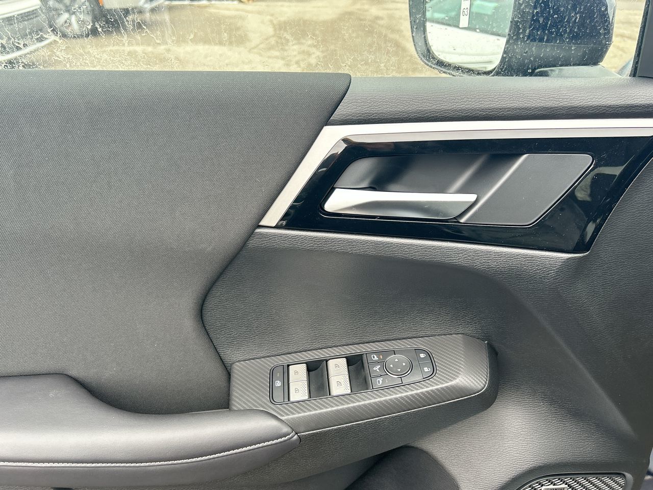 2025 Mitsubishi Outlander in Mississauga, Ontario