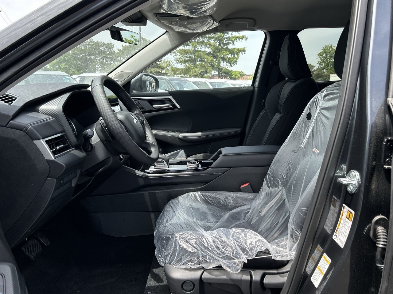 2025 Mitsubishi Outlander in Mississauga, Ontario