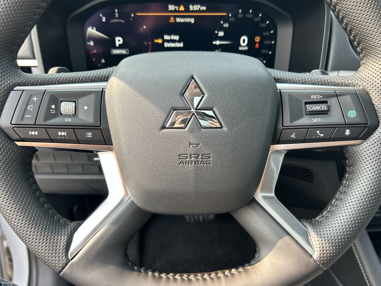 2025 Mitsubishi Outlander in Mississauga, Ontario