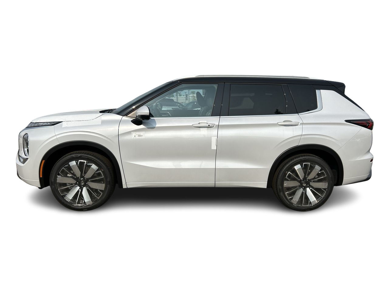 2025 Mitsubishi Outlander in Mississauga, Ontario