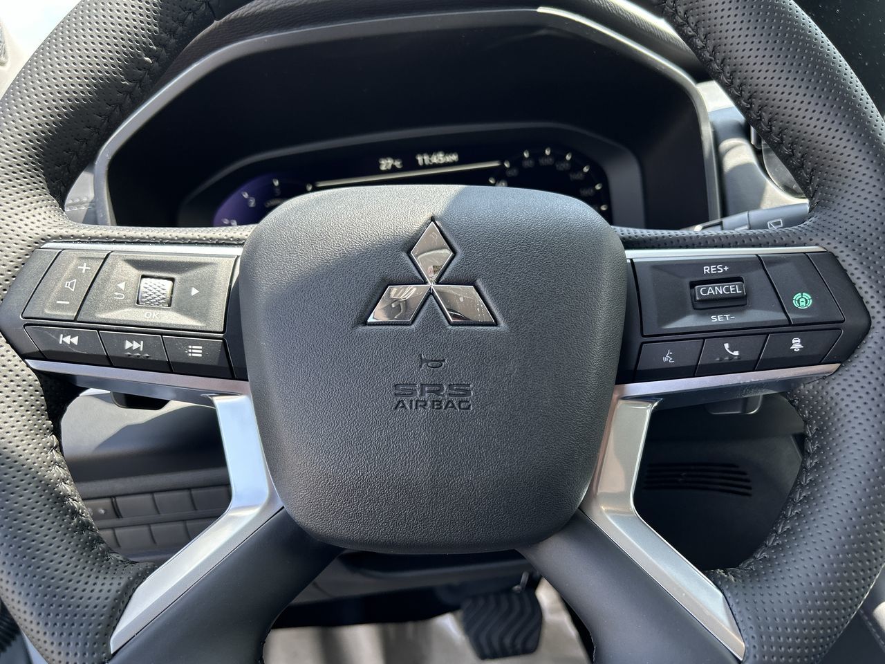 2025 Mitsubishi Outlander in Mississauga, Ontario