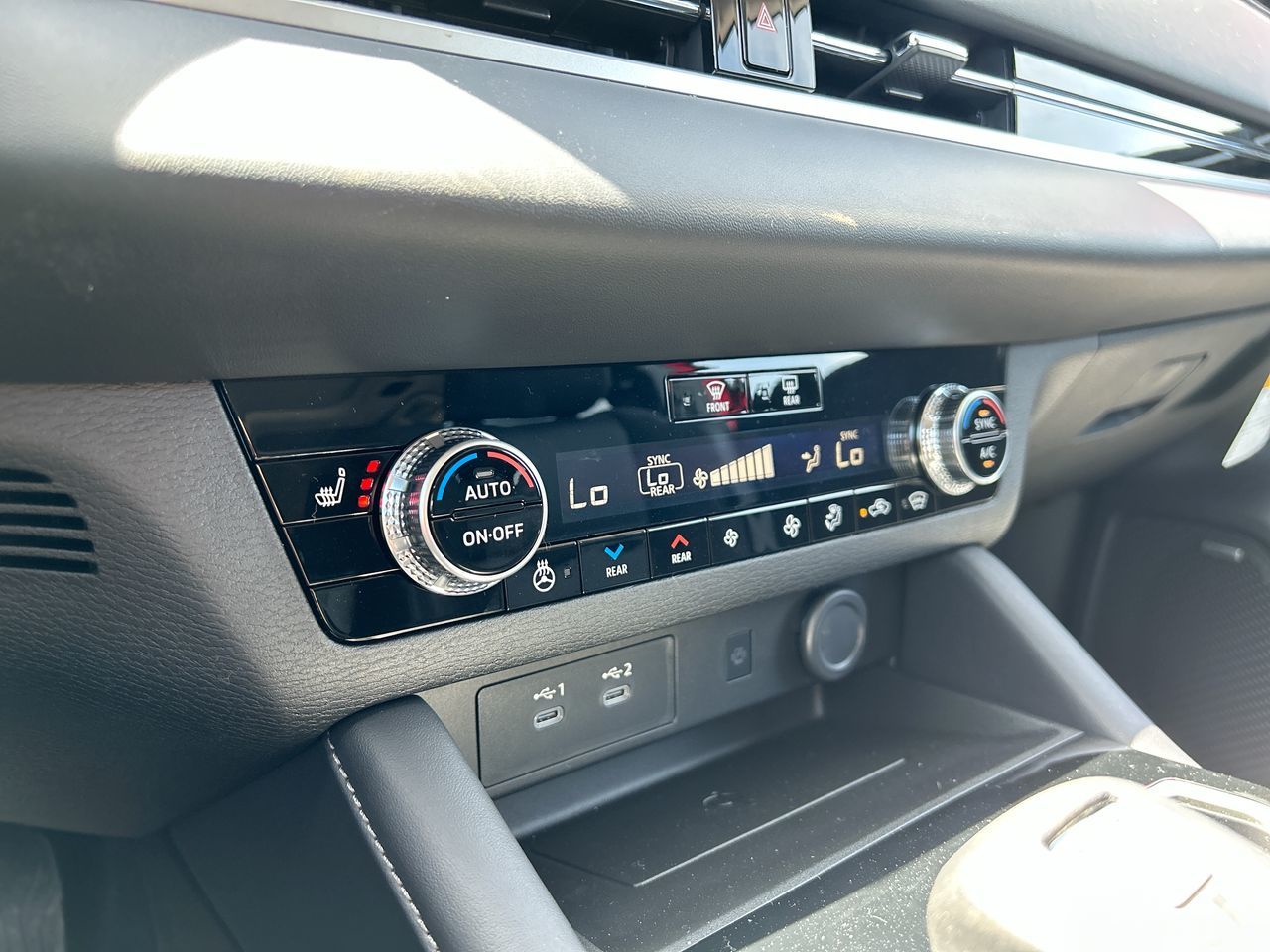 2025 Mitsubishi Outlander in Mississauga, Ontario