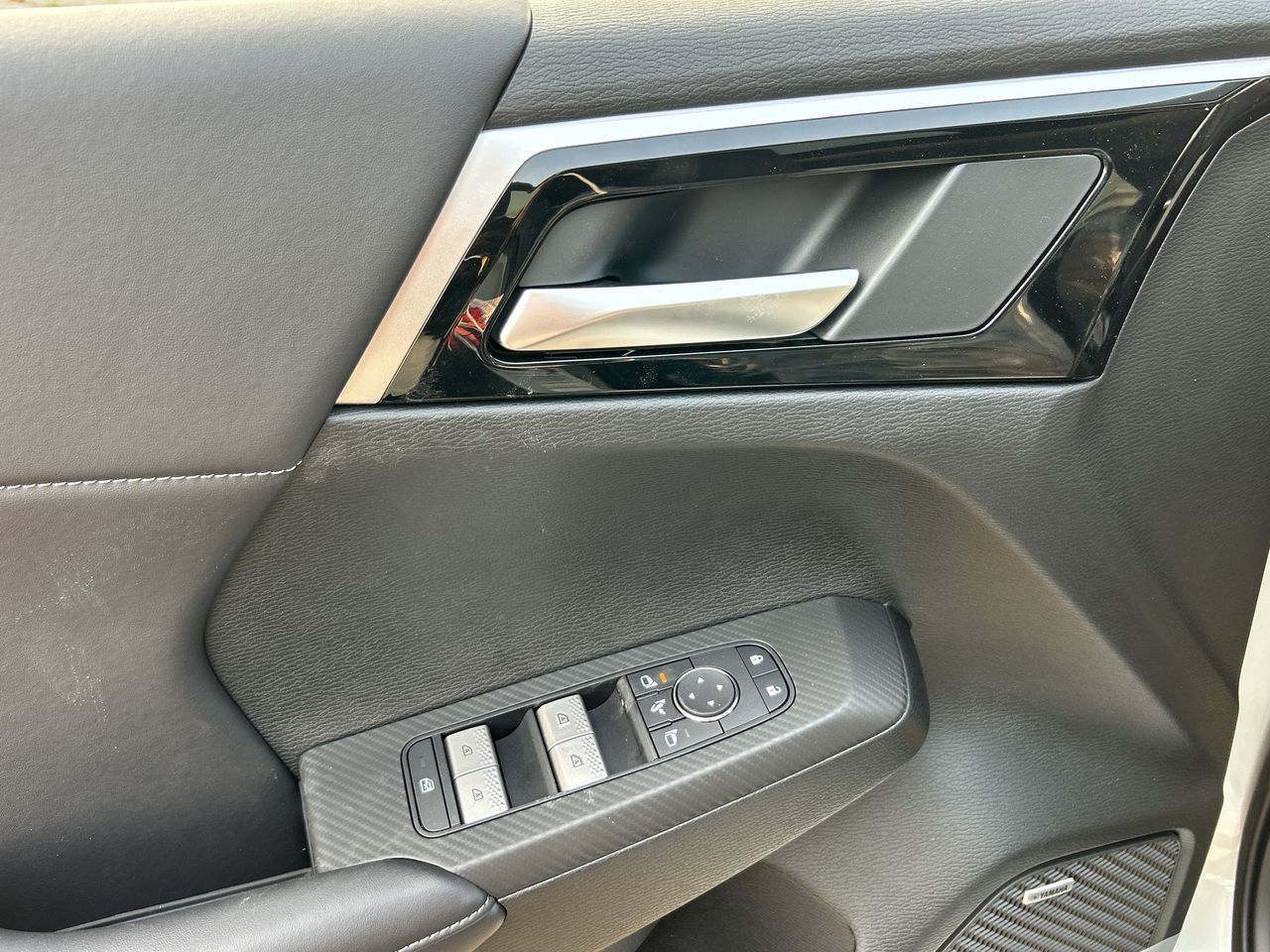2025 Mitsubishi Outlander in Mississauga, Ontario