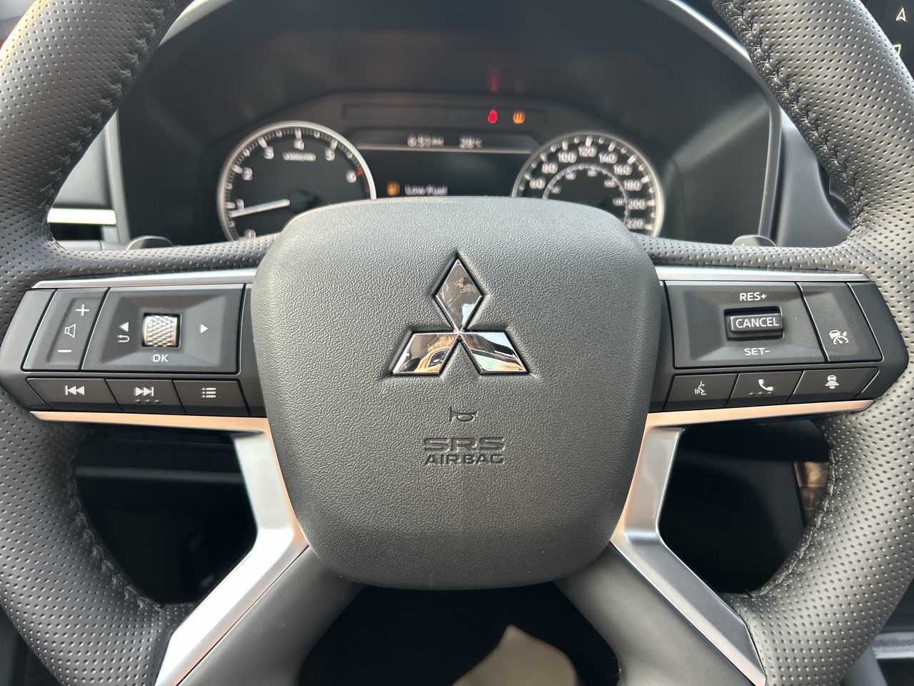 2025 Mitsubishi Outlander in Mississauga, Ontario