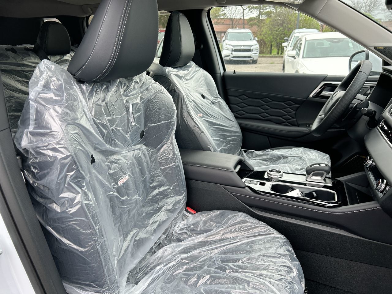 2025 Mitsubishi Outlander in Mississauga, Ontario