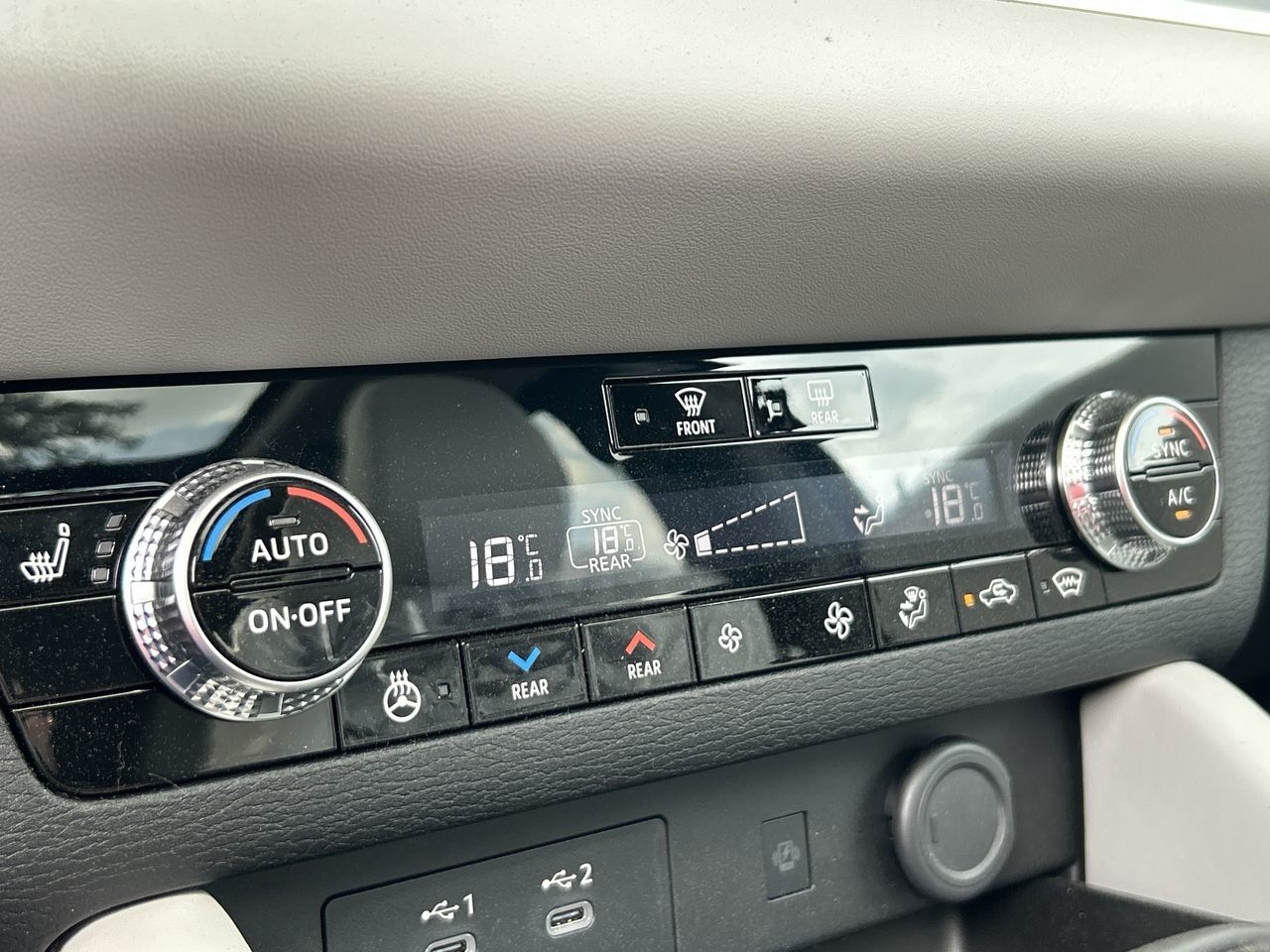 2025 Mitsubishi Outlander in Mississauga, Ontario
