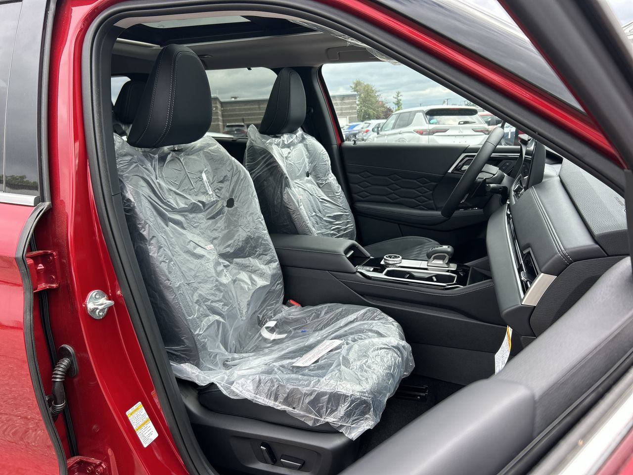 2025 Mitsubishi Outlander in Mississauga, Ontario