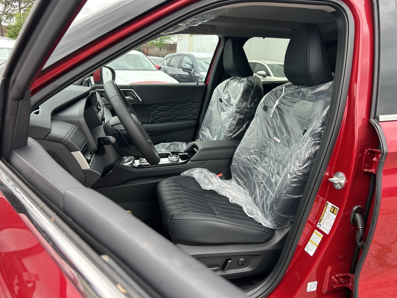 2025 Mitsubishi Outlander in Mississauga, Ontario