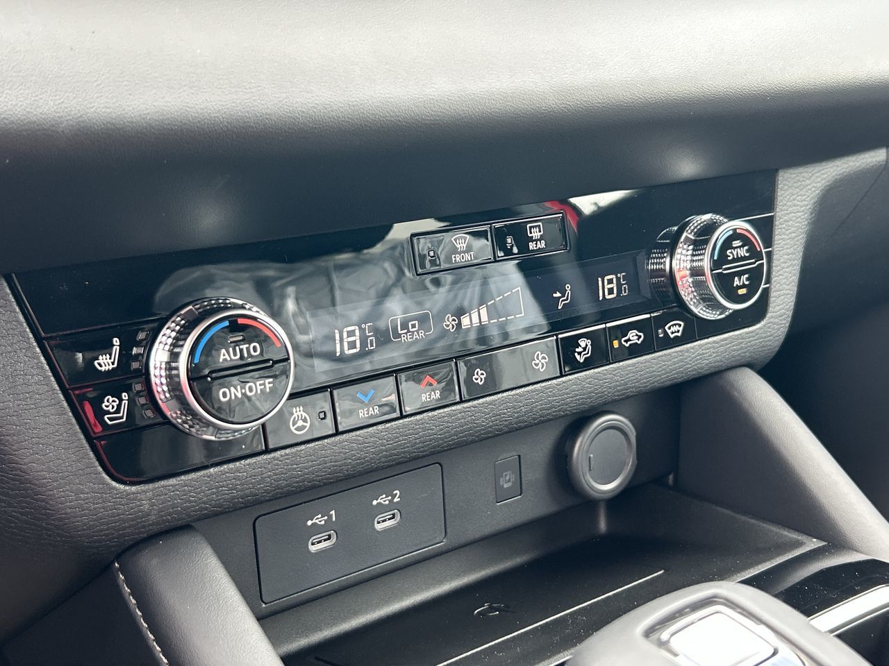 2025 Mitsubishi Outlander in Mississauga, Ontario