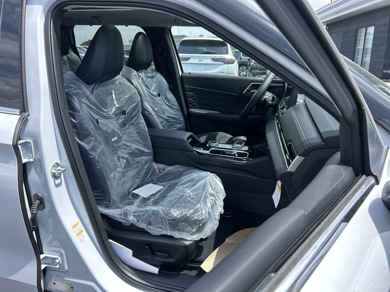 2025 Mitsubishi Outlander in Mississauga, Ontario