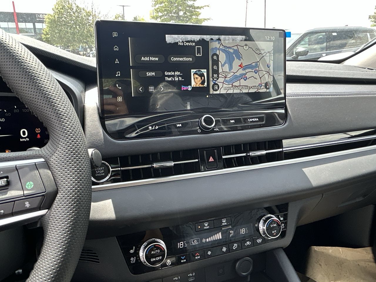 2025 Mitsubishi Outlander in Mississauga, Ontario