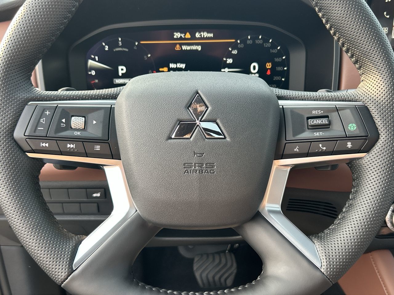 2025 Mitsubishi Outlander in Mississauga, Ontario