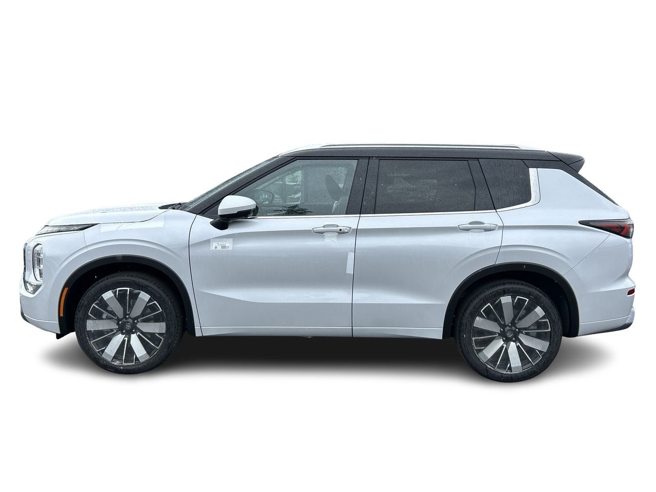 2025 Mitsubishi Outlander in Mississauga, Ontario