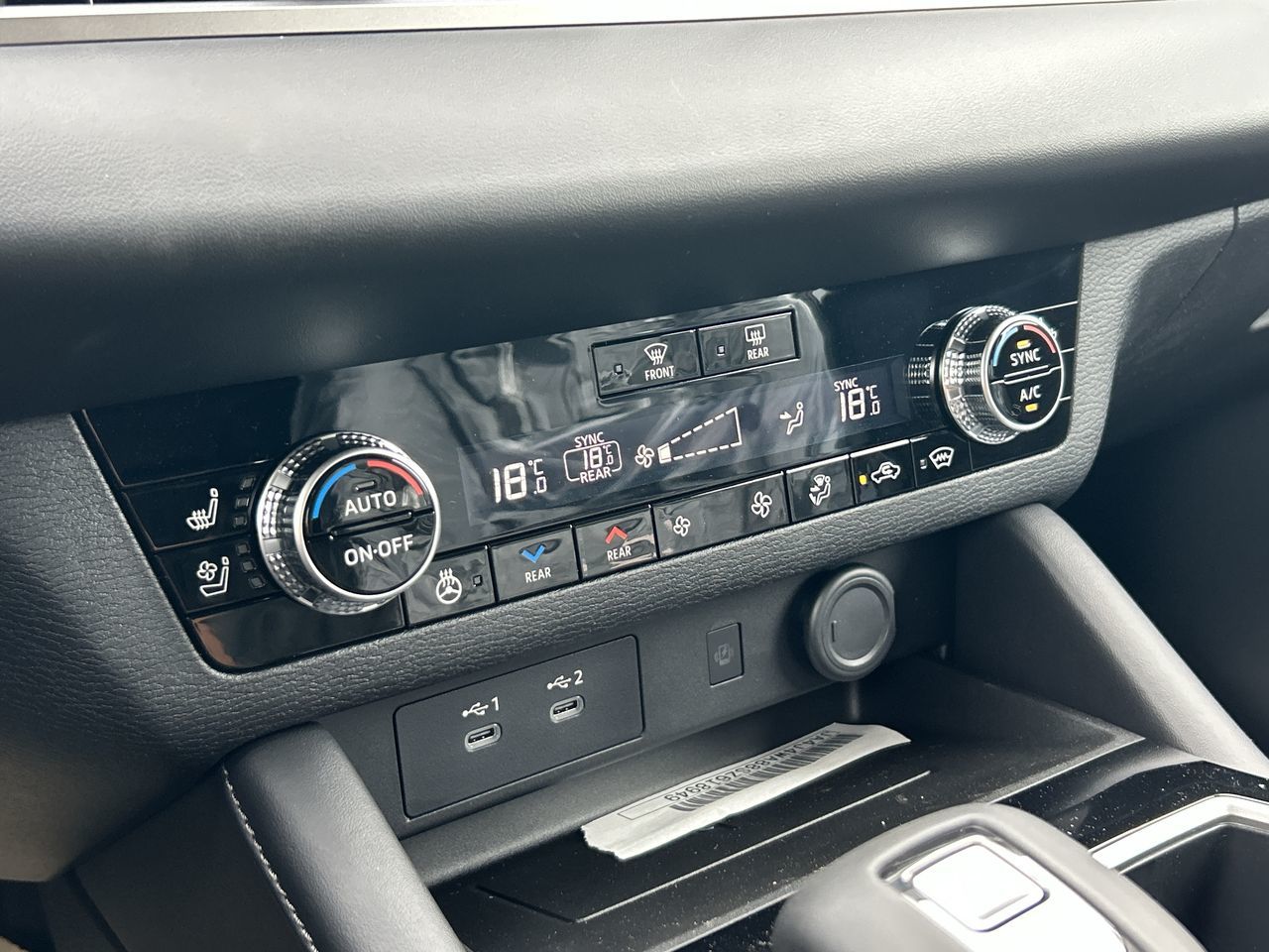 2025 Mitsubishi Outlander in Mississauga, Ontario