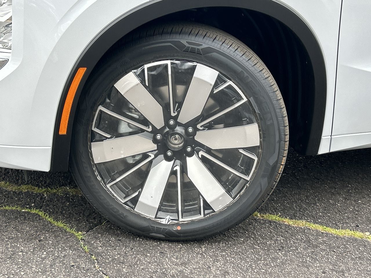 2025 Mitsubishi Outlander in Mississauga, Ontario