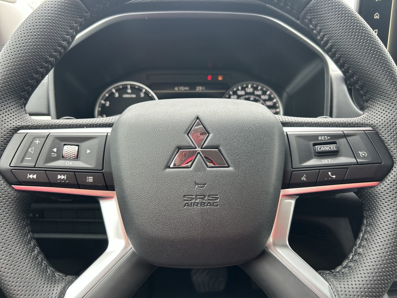 2025 Mitsubishi Outlander in Mississauga, Ontario