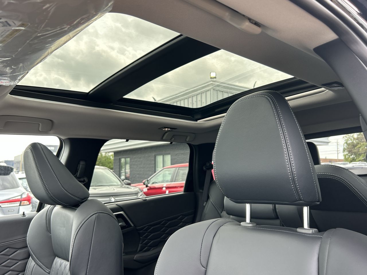 2025 Mitsubishi Outlander in Mississauga, Ontario