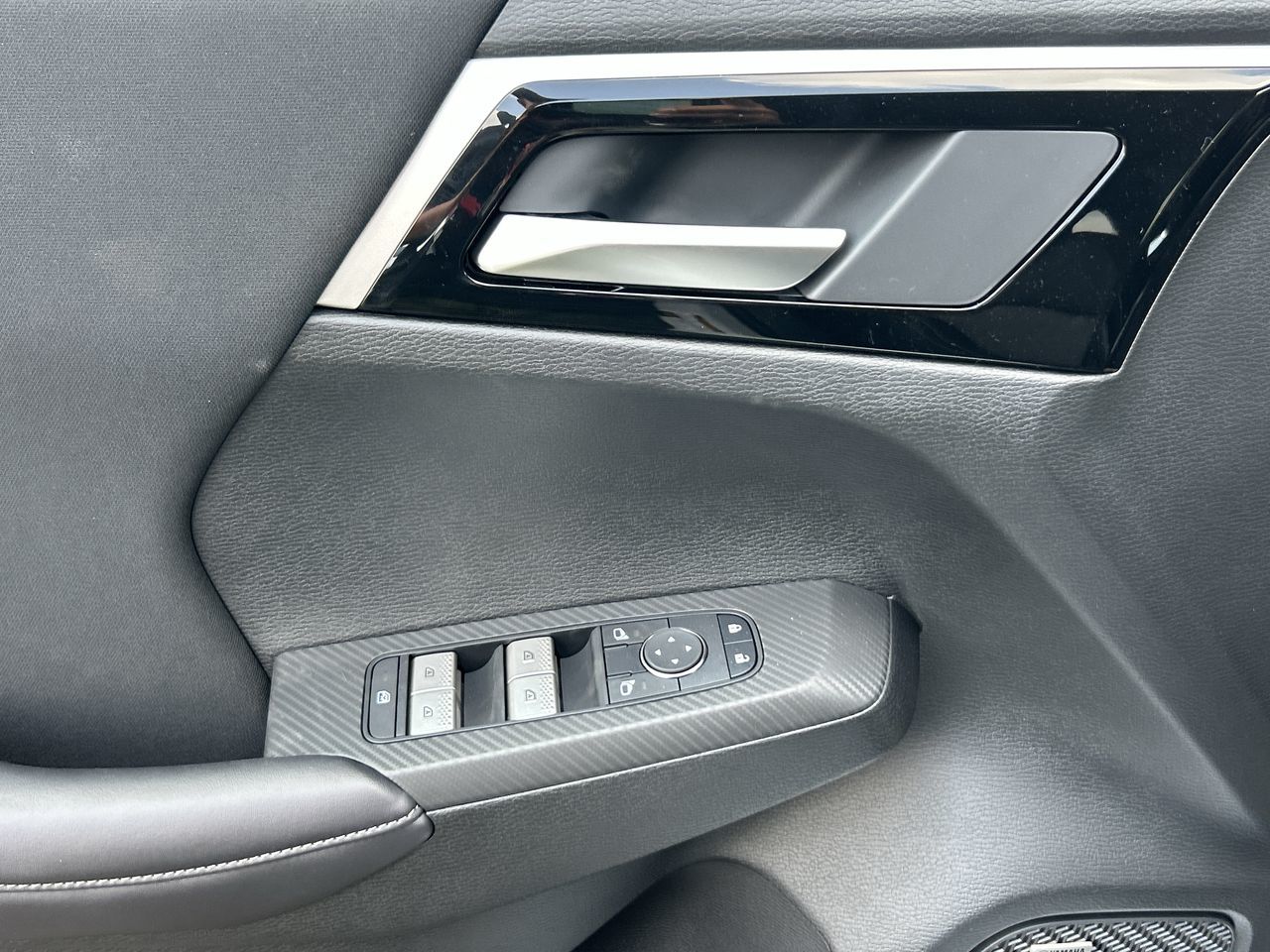 2025 Mitsubishi Outlander in Mississauga, Ontario