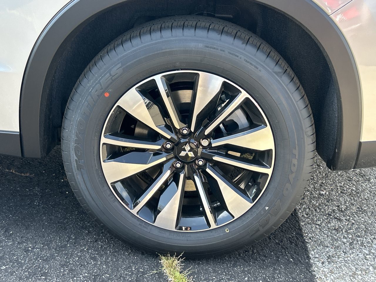 2025 Mitsubishi Outlander in Mississauga, Ontario