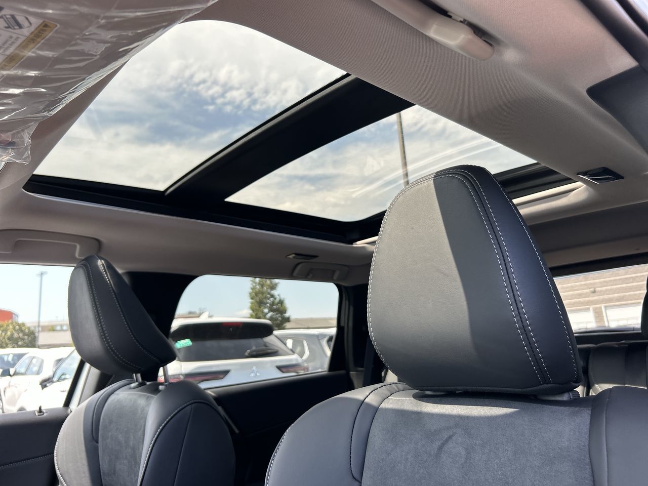2025 Mitsubishi Outlander in Mississauga, Ontario