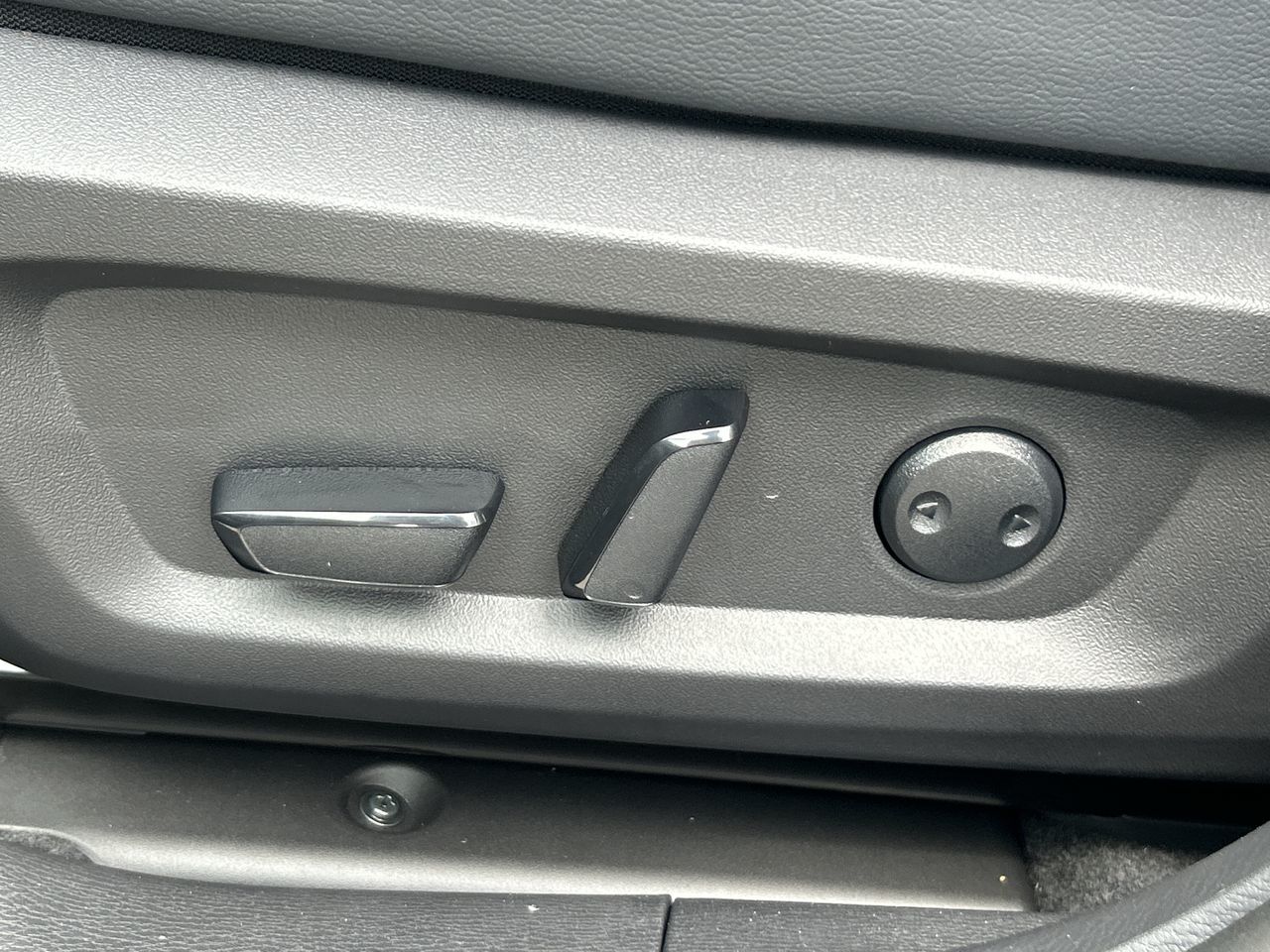 2025 Mitsubishi Outlander in Mississauga, Ontario