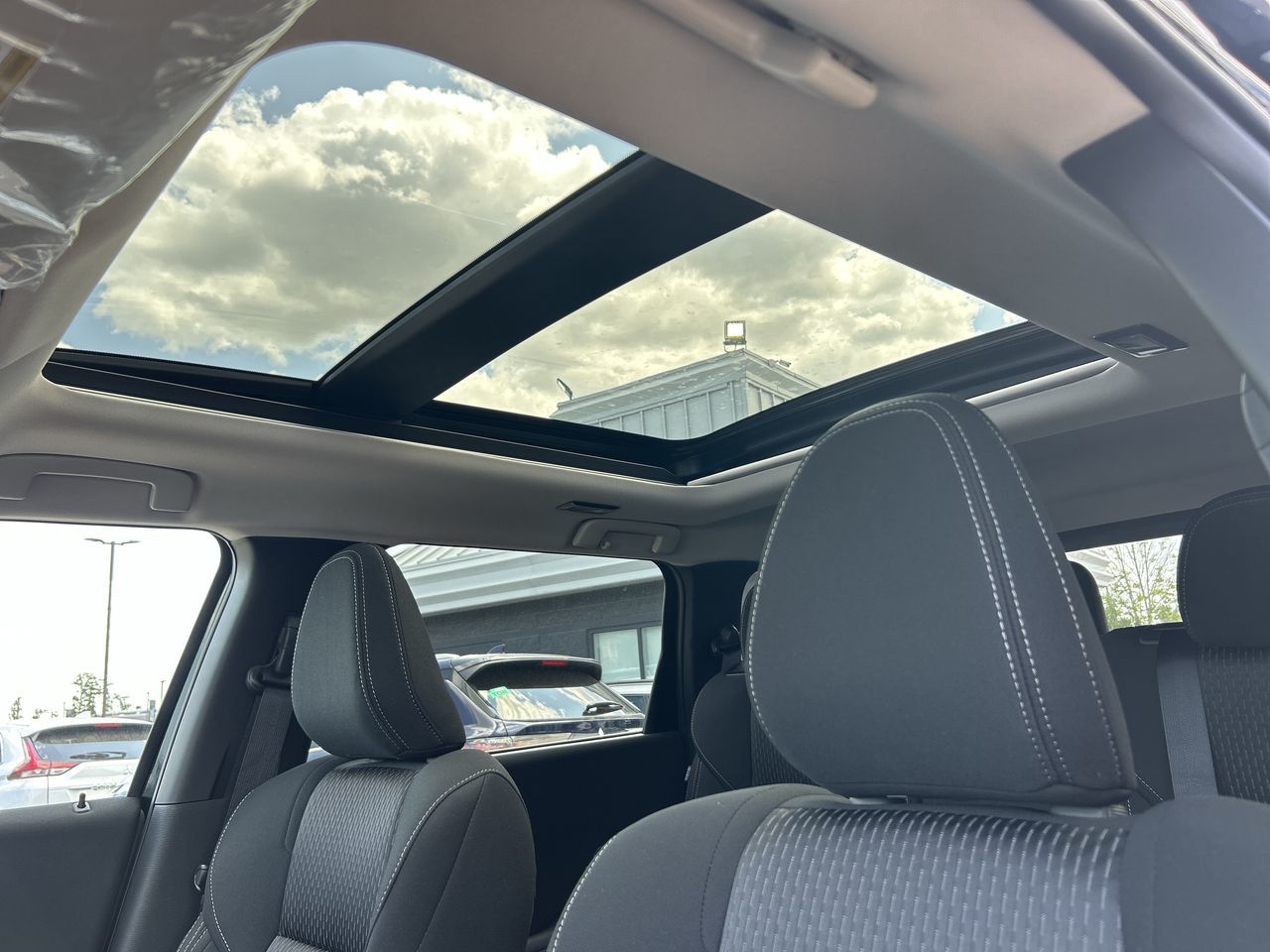2025 Mitsubishi Outlander in Mississauga, Ontario