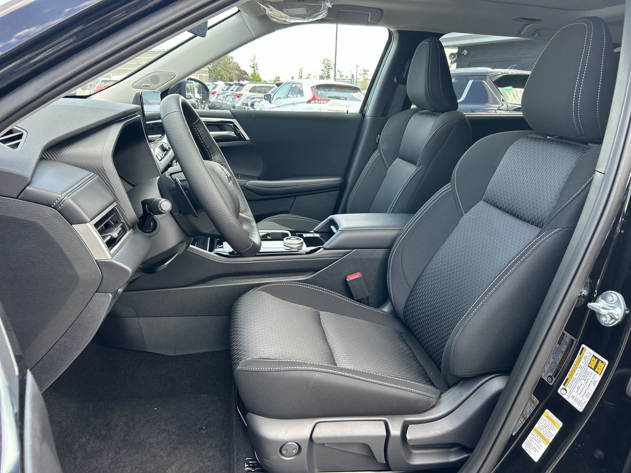 2025 Mitsubishi Outlander in Mississauga, Ontario