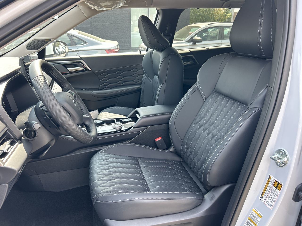 2025 Mitsubishi Outlander